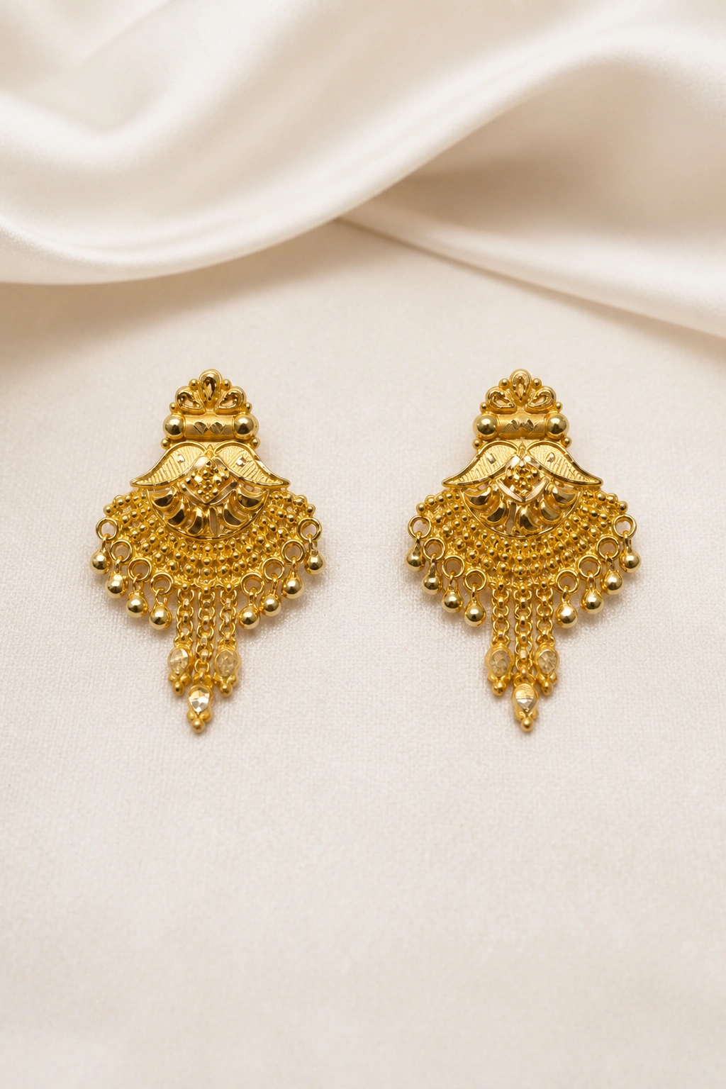 Elegant 18K Gold Floral Tops view 1