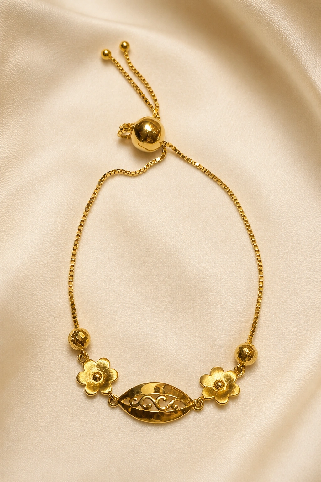 Matte-Gloss Floral Motif 18K Gold Drawstring Bracelet