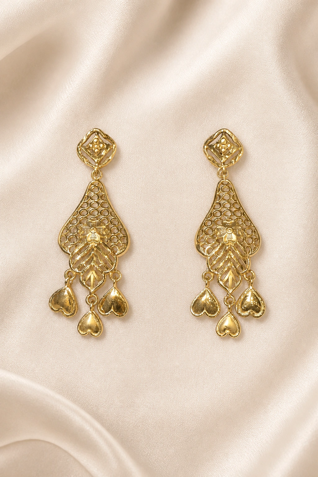 18K Gold Lightweight Dangler Earrings with Elegant Design