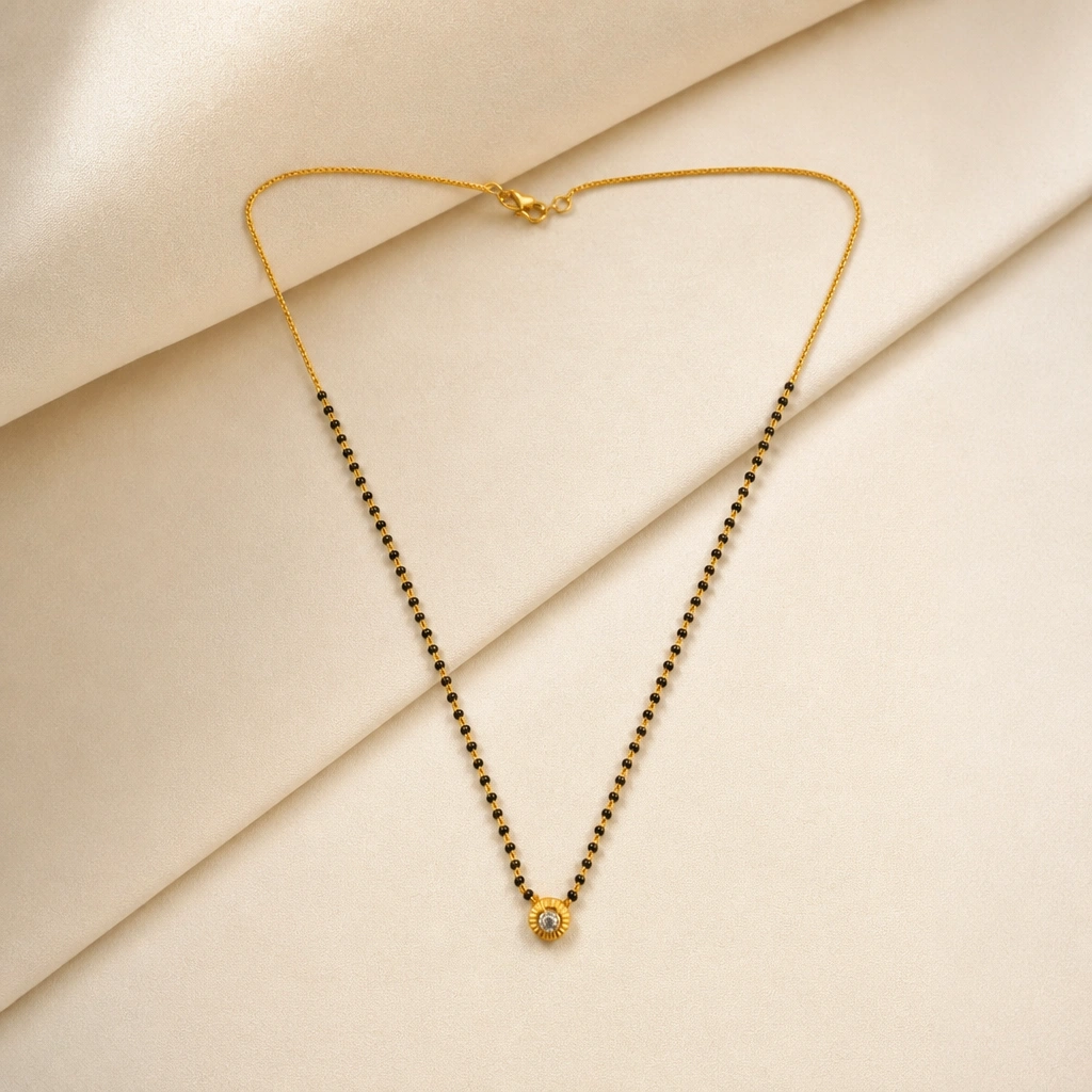 Classic 18K Gold Mangalsutra with Elegant Pendant