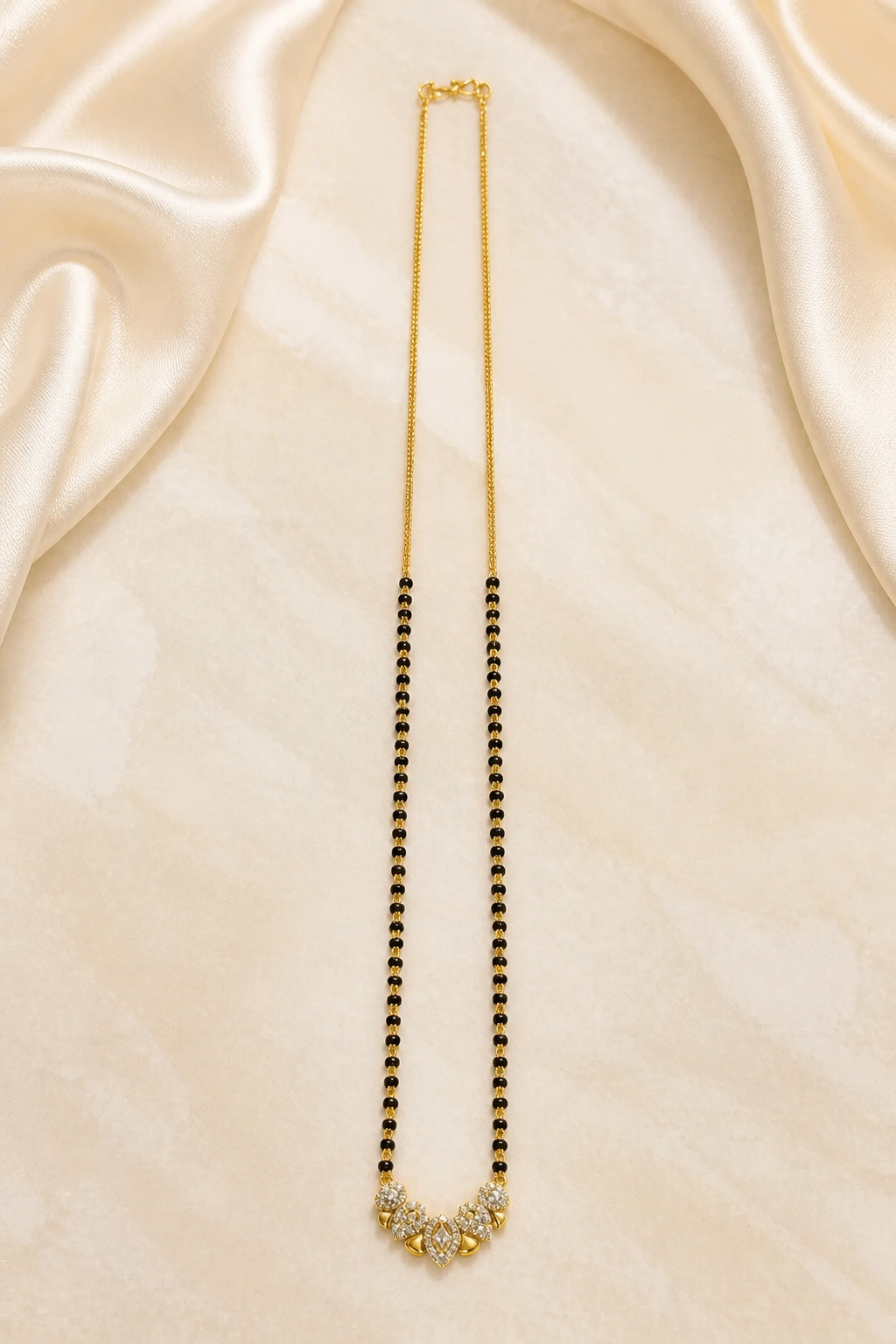 Traditional 18K Gold Mangalsutra with Classic Pendant